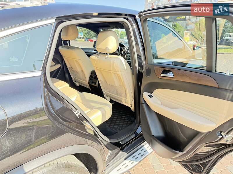 Внедорожник / Кроссовер Mercedes-Benz GLE-Class 2016 в Ивано-Франковске