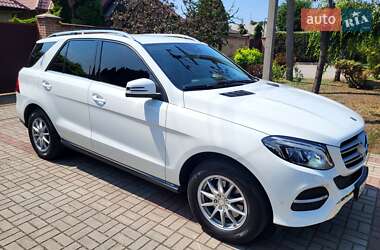 Внедорожник / Кроссовер Mercedes-Benz GLE-Class 2015 в 