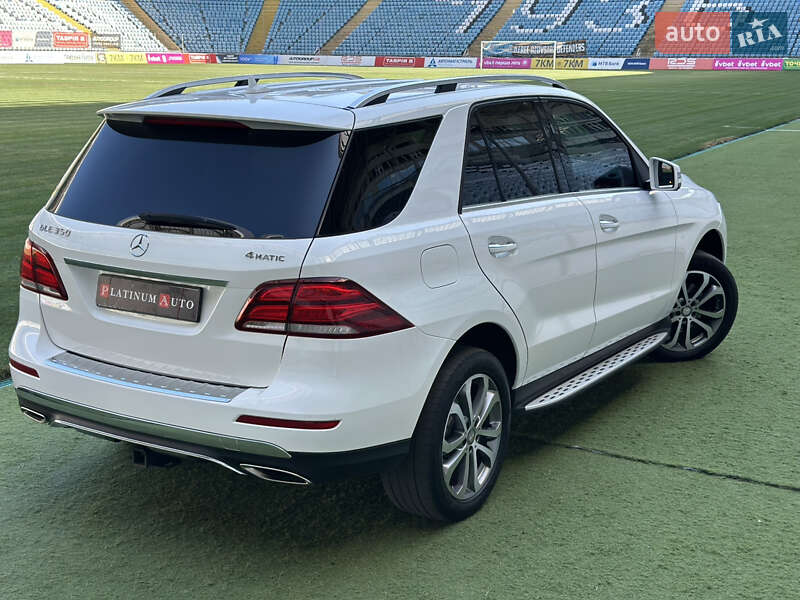 Внедорожник / Кроссовер Mercedes-Benz GLE-Class 2016 в Одессе фото 27 Внедорожник / Кроссовер Mercedes-Benz GLE-Class 2016 в Одессе