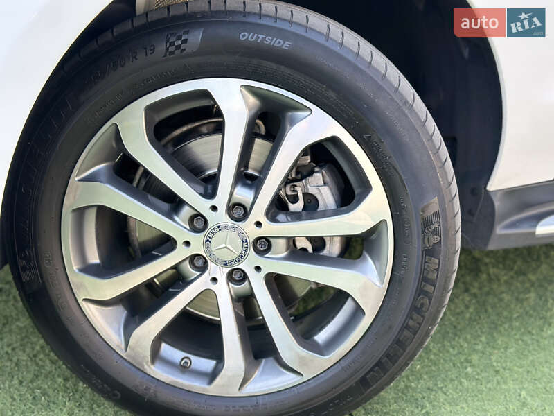 Внедорожник / Кроссовер Mercedes-Benz GLE-Class 2016 в Одессе фото 39 Внедорожник / Кроссовер Mercedes-Benz GLE-Class 2016 в Одессе