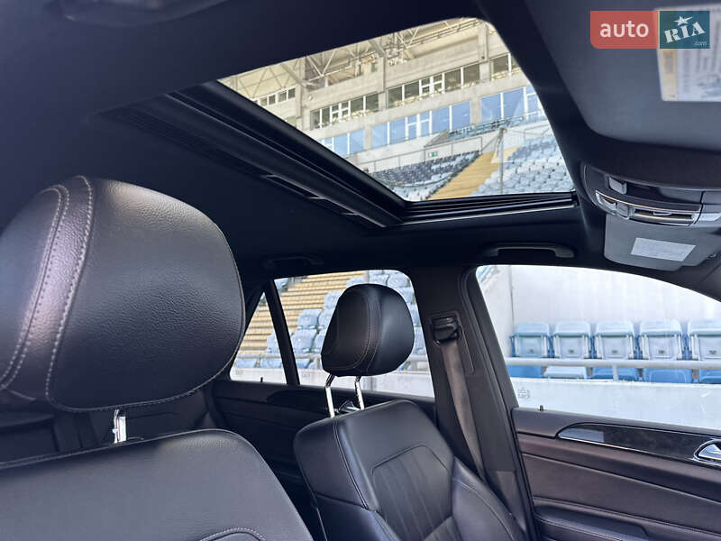 Внедорожник / Кроссовер Mercedes-Benz GLE-Class 2016 в Одессе фото 64 Внедорожник / Кроссовер Mercedes-Benz GLE-Class 2016 в Одессе