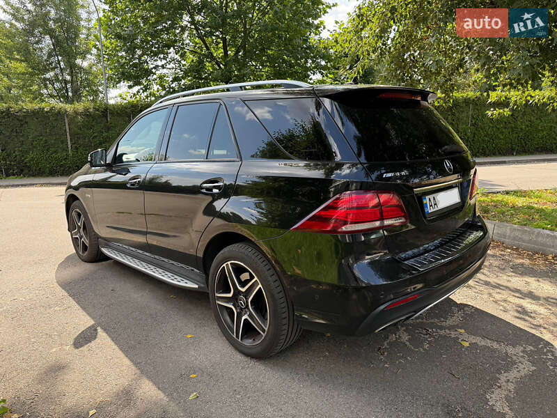 Внедорожник / Кроссовер Mercedes-Benz GLE-Class 2017 в Киеве
