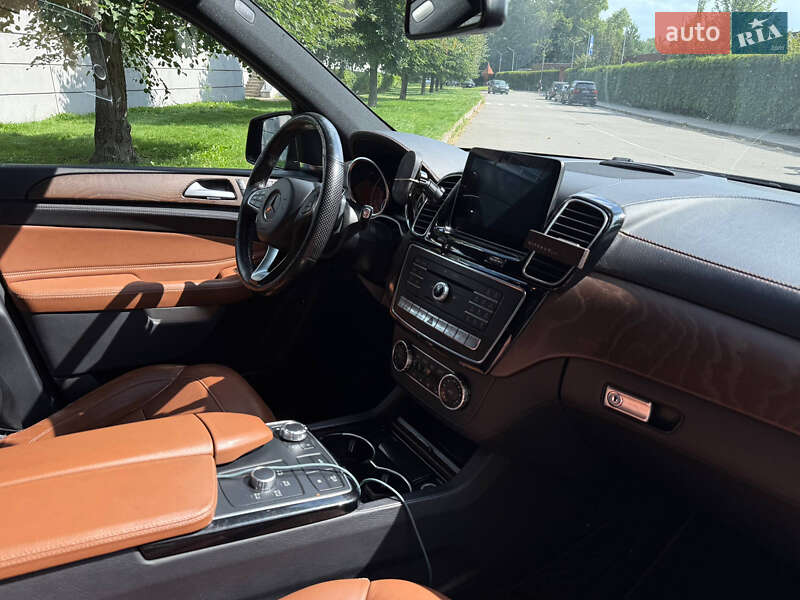 Внедорожник / Кроссовер Mercedes-Benz GLE-Class 2017 в Киеве