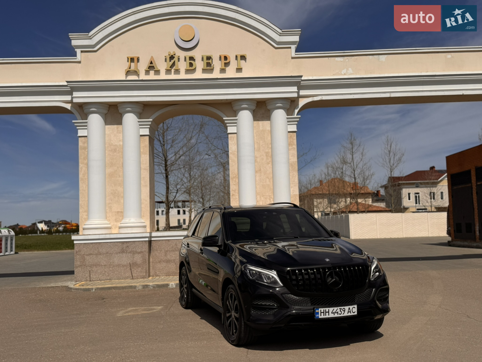 2017 Mercedes-Benz GLE - мініатюра 14