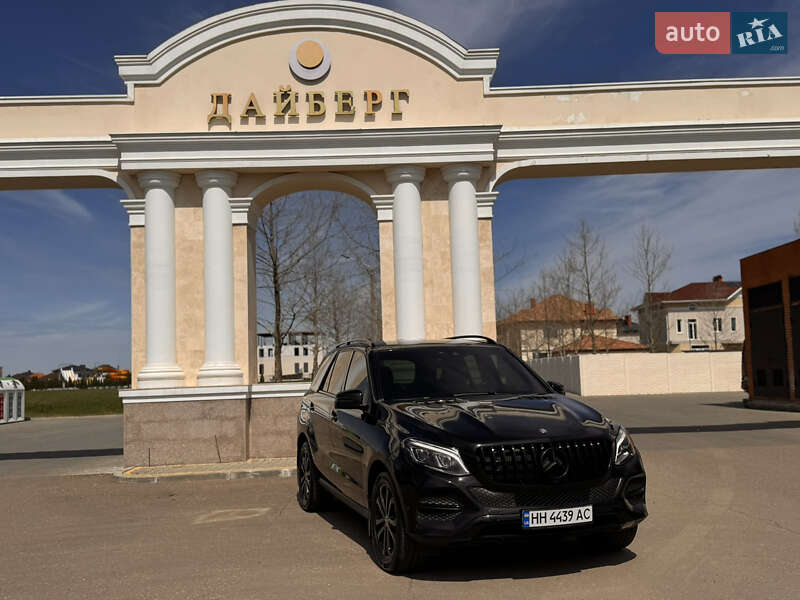 Позашляховик / Кросовер Mercedes-Benz GLE-Class 2017 в Одесі