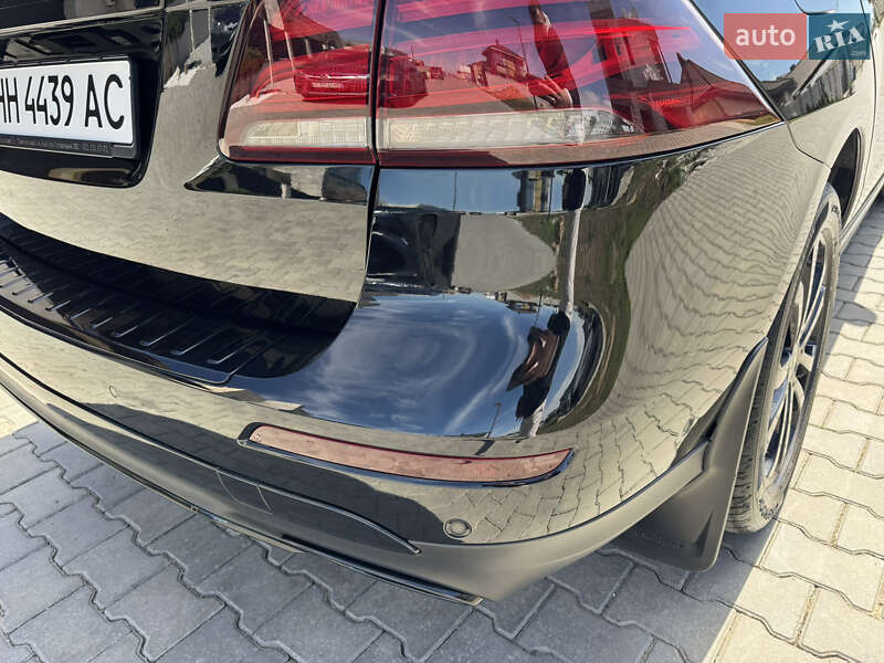 Позашляховик / Кросовер Mercedes-Benz GLE-Class 2017 в Одесі