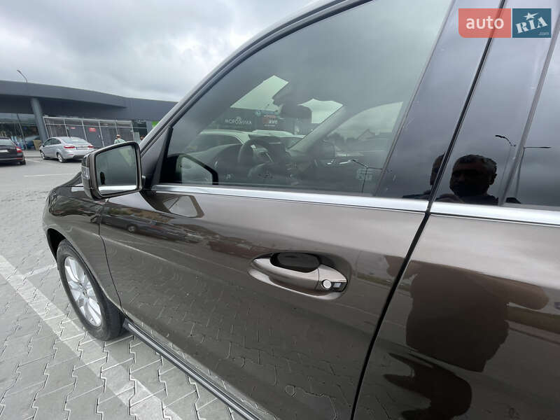 Внедорожник / Кроссовер Mercedes-Benz GLE-Class 2017 в Луцке