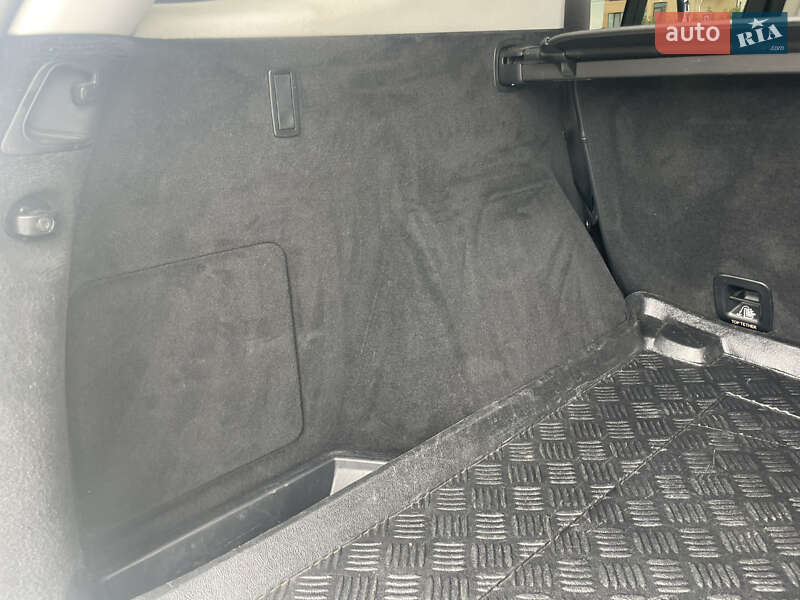 Внедорожник / Кроссовер Mercedes-Benz GLE-Class 2017 в Луцке