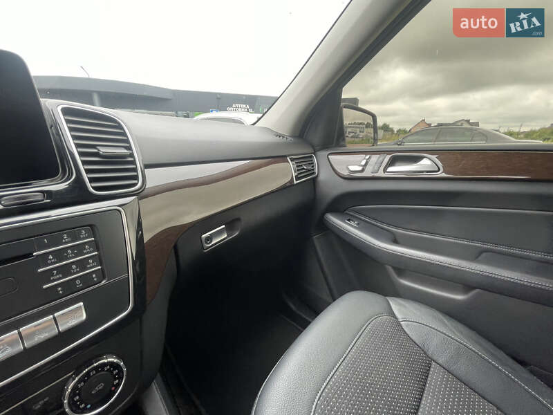 Внедорожник / Кроссовер Mercedes-Benz GLE-Class 2017 в Луцке