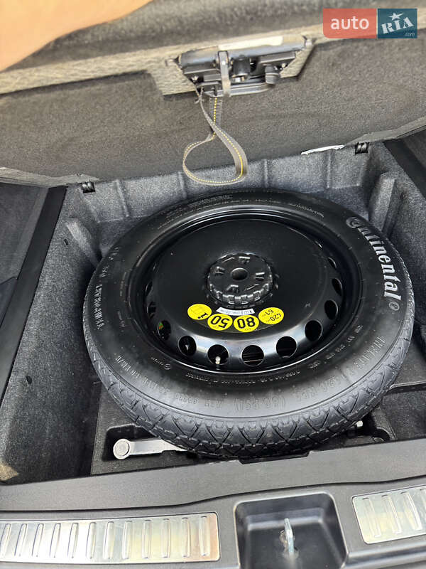 Внедорожник / Кроссовер Mercedes-Benz GLE-Class 2017 в Киеве