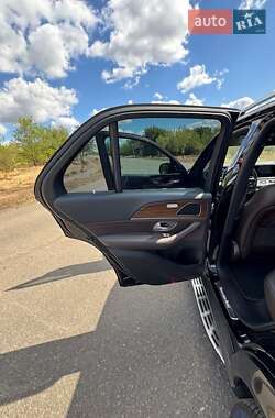 Внедорожник / Кроссовер Mercedes-Benz GLE-Class 2022 в 