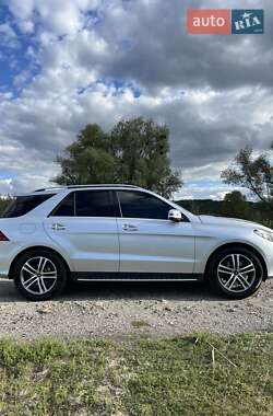 Внедорожник / Кроссовер Mercedes-Benz GLE-Class 2016 в 