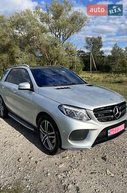 Внедорожник / Кроссовер Mercedes-Benz GLE-Class 2016 в 