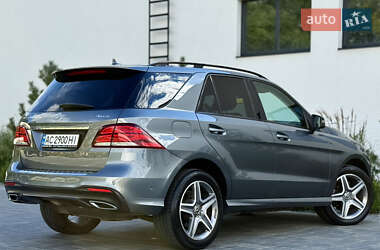 Внедорожник / Кроссовер Mercedes-Benz GLE-Class 2017 в 