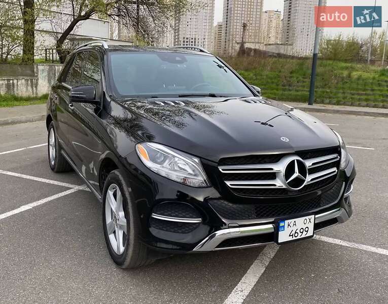 Внедорожник / Кроссовер Mercedes-Benz GLE-Class 2018 в 