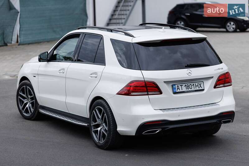 Внедорожник / Кроссовер Mercedes-Benz GLE-Class 2016 в Брошневе