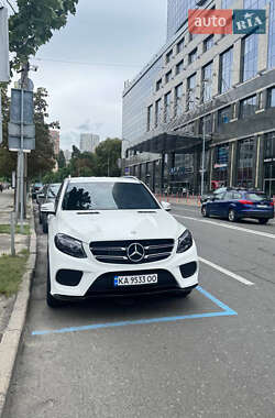Внедорожник / Кроссовер Mercedes-Benz GLE-Class 2016 в 