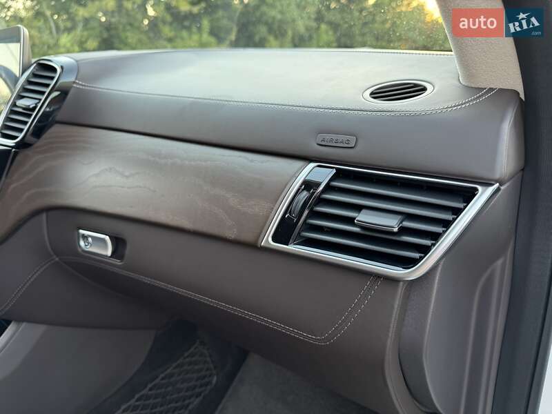 Позашляховик / Кросовер Mercedes-Benz GLE-Class 2017 в Києві фото 67 Позашляховик / Кросовер Mercedes-Benz GLE-Class 2017 в Києві