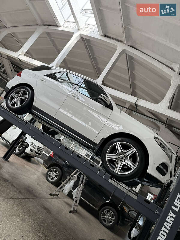 Внедорожник / Кроссовер Mercedes-Benz GLE-Class 2015 в Одессе