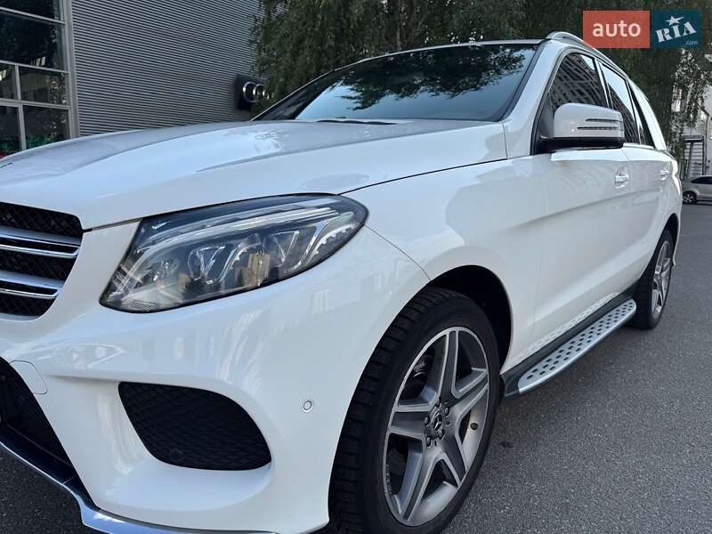 Позашляховик / Кросовер Mercedes-Benz GLE-Class 2017 в Києві