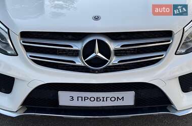 Внедорожник / Кроссовер Mercedes-Benz GLE-Class 2017 в 