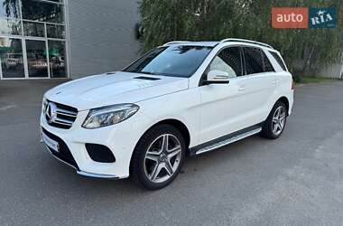 Внедорожник / Кроссовер Mercedes-Benz GLE-Class 2017 в 