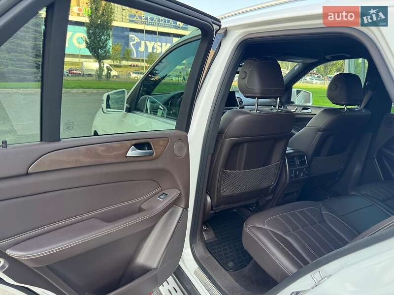 Позашляховик / Кросовер Mercedes-Benz GLE-Class 2017 в Києві