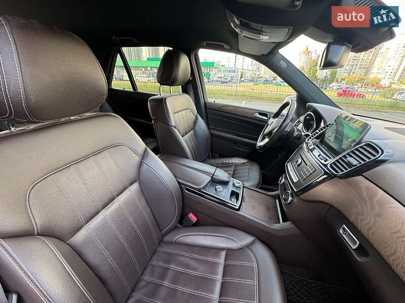 Позашляховик / Кросовер Mercedes-Benz GLE-Class 2017 в Києві