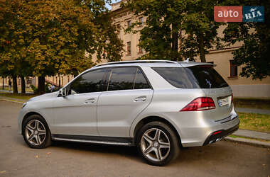 Внедорожник / Кроссовер Mercedes-Benz GLE-Class 2016 в 