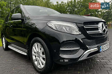 Внедорожник / Кроссовер Mercedes-Benz GLE-Class 2015 в 