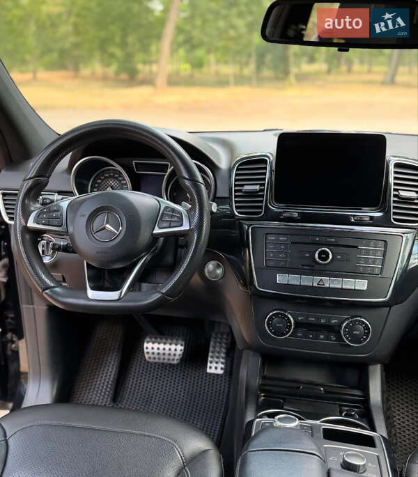 Mercedes-Benz GLE-Class 2017
