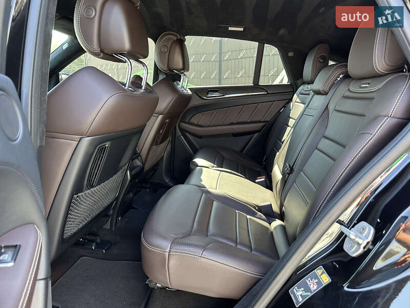 Внедорожник / Кроссовер Mercedes-Benz GLE-Class 2016 в Киеве