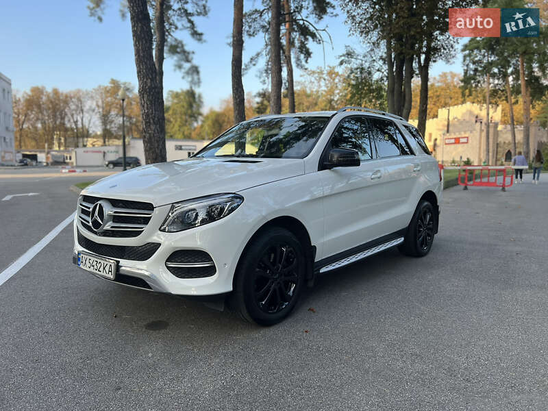 Позашляховик / Кросовер Mercedes-Benz GLE-Class 2015 в Харкові