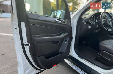 Внедорожник / Кроссовер Mercedes-Benz GLE-Class 2015 в 