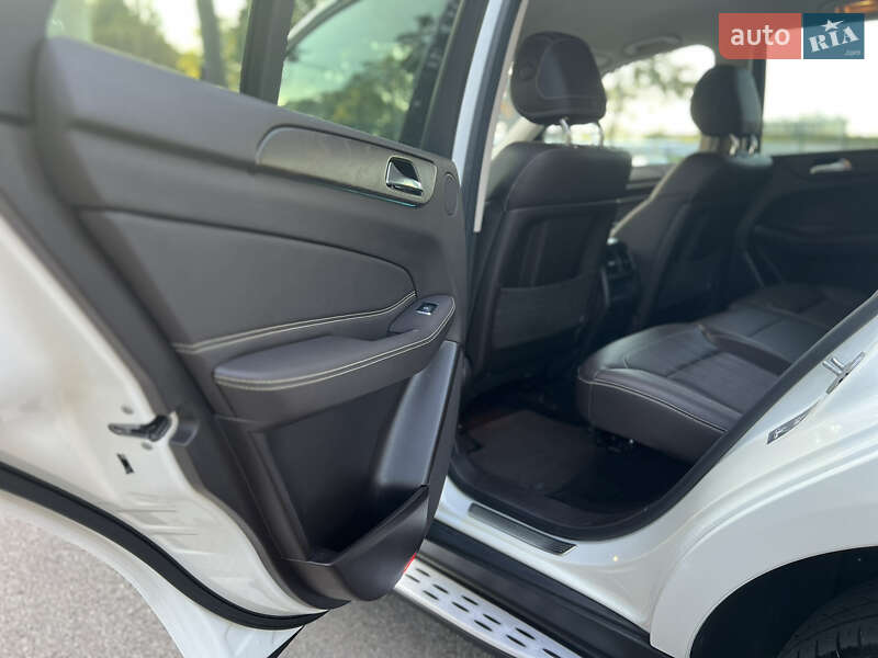 Позашляховик / Кросовер Mercedes-Benz GLE-Class 2015 в Харкові