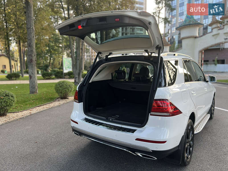 Позашляховик / Кросовер Mercedes-Benz GLE-Class 2015 в Харкові
