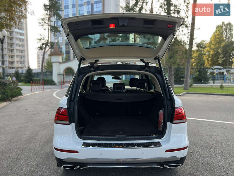 Позашляховик / Кросовер Mercedes-Benz GLE-Class 2015 в Харкові