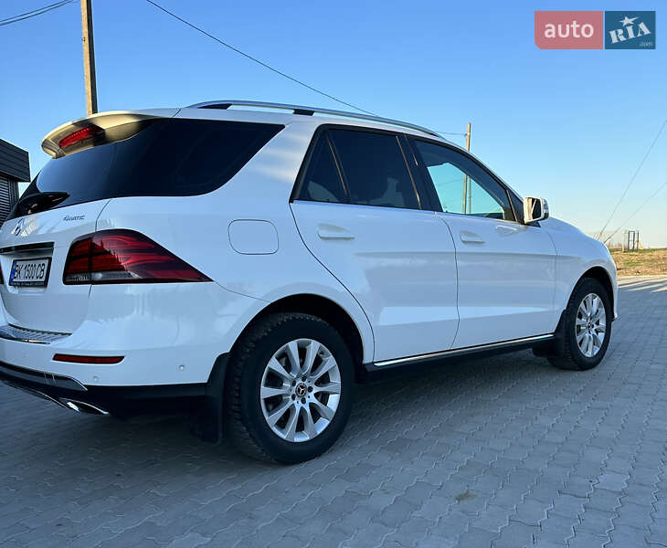 Внедорожник / Кроссовер Mercedes-Benz GLE-Class 2018 в Ровно