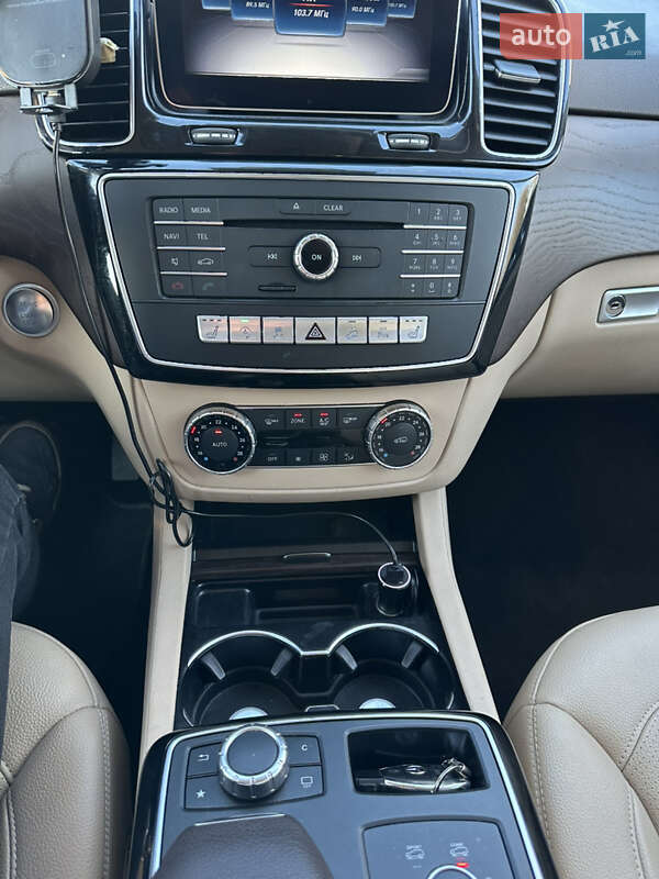 Внедорожник / Кроссовер Mercedes-Benz GLE-Class 2018 в Ровно