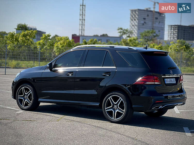 Позашляховик / Кросовер Mercedes-Benz GLE-Class 2016 в Києві