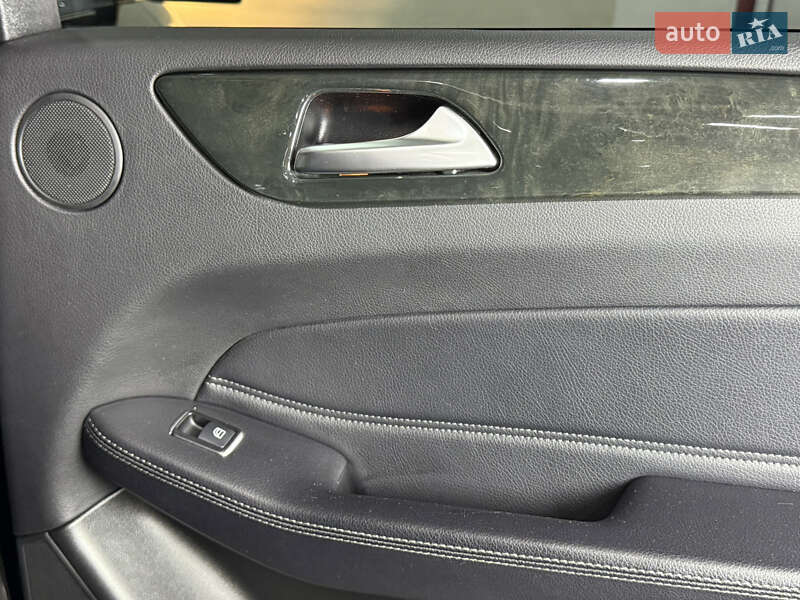 Внедорожник / Кроссовер Mercedes-Benz GLE-Class 2018 в Одессе фото 30 Внедорожник / Кроссовер Mercedes-Benz GLE-Class 2018 в Одессе