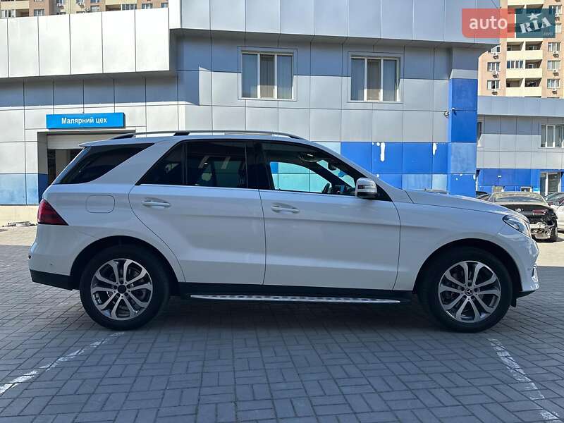 Позашляховик / Кросовер Mercedes-Benz GLE-Class 2017 в Одесі