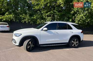 Позашляховик / Кросовер Mercedes-Benz GLE-Class 2019 в 