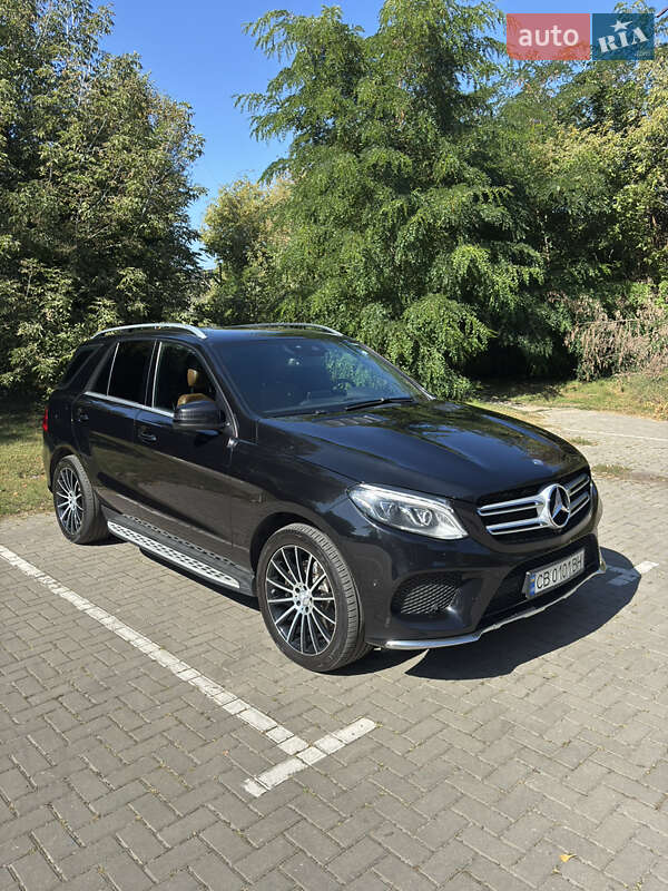 Внедорожник / Кроссовер Mercedes-Benz GLE-Class 2015 в Киеве фото 7 Внедорожник / Кроссовер Mercedes-Benz GLE-Class 2015 в Киеве
