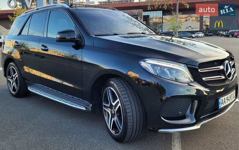 Позашляховик / Кросовер Mercedes-Benz GLE-Class 2017 в Києві фото 11 Позашляховик / Кросовер Mercedes-Benz GLE-Class 2017 в Києві