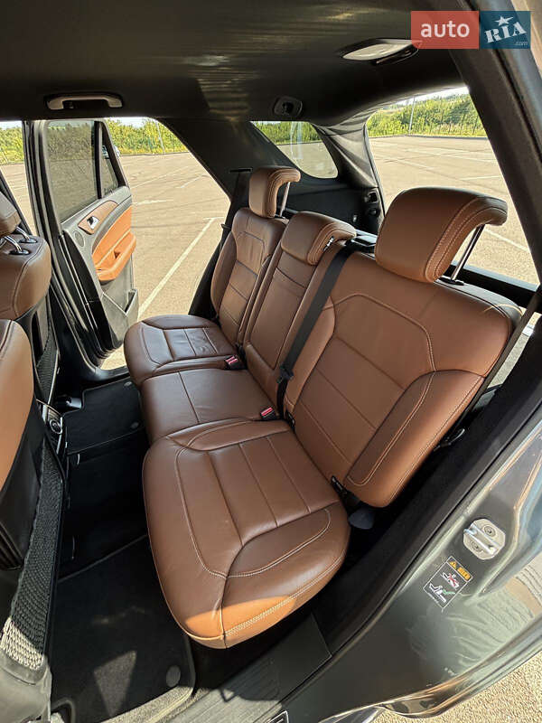 Внедорожник / Кроссовер Mercedes-Benz GLE-Class 2016 в Ровно фото 19 Внедорожник / Кроссовер Mercedes-Benz GLE-Class 2016 в Ровно