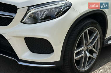 Внедорожник / Кроссовер Mercedes-Benz GLE-Class 2015 в 