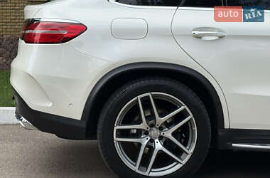 Внедорожник / Кроссовер Mercedes-Benz GLE-Class 2015 в 