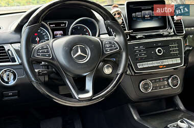 Внедорожник / Кроссовер Mercedes-Benz GLE-Class 2015 в 