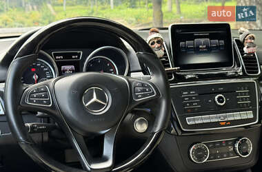 Внедорожник / Кроссовер Mercedes-Benz GLE-Class 2015 в 